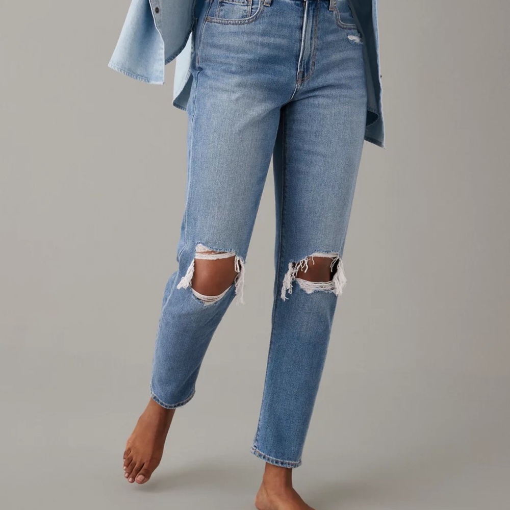 American Eagle Ripped Mom Jeans